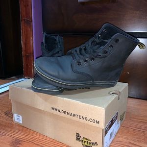 Dr. Martens Shoreditch Black Boots